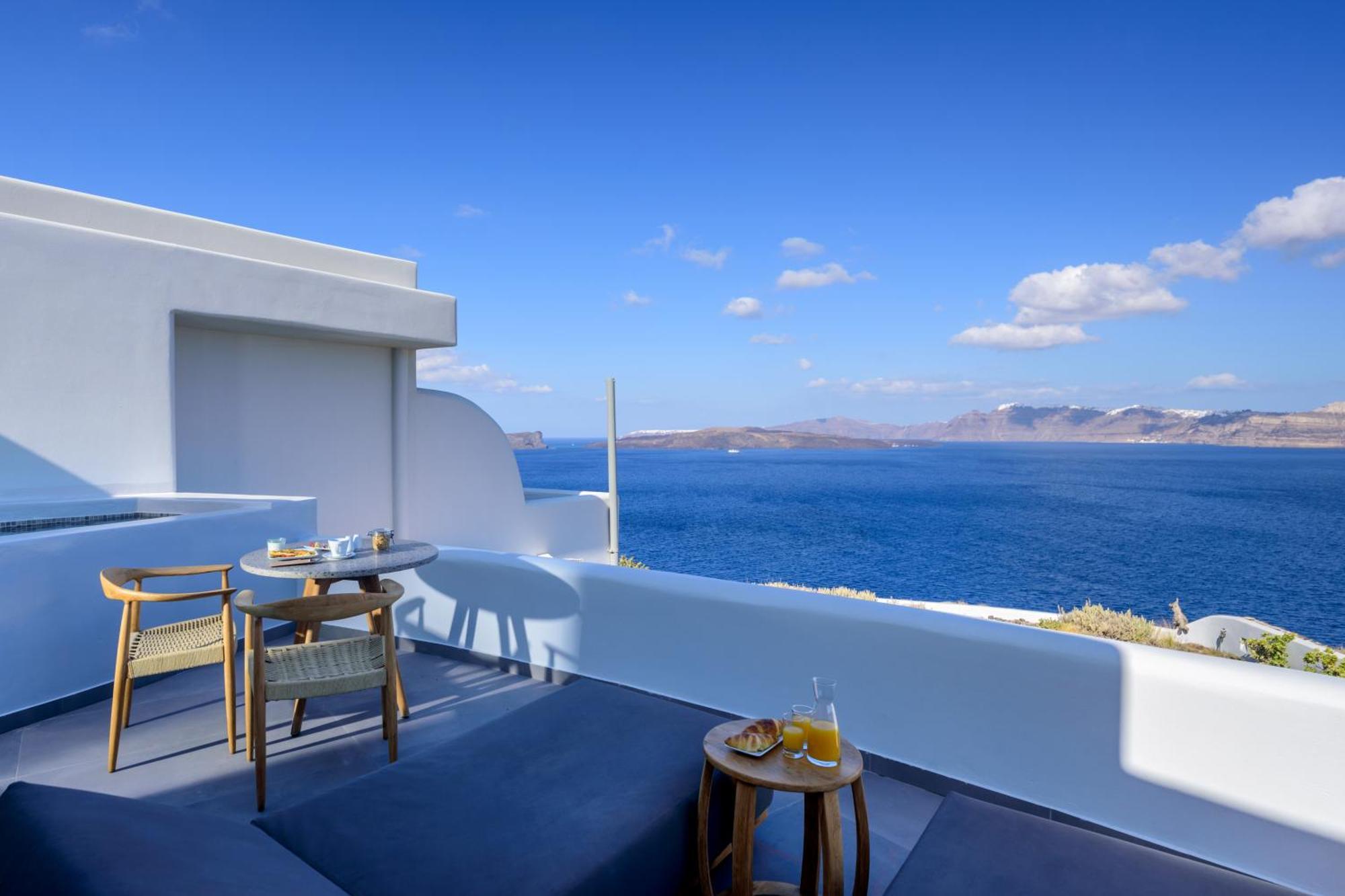 Neptune Luxury Suites Akrotírion Dış mekan fotoğraf