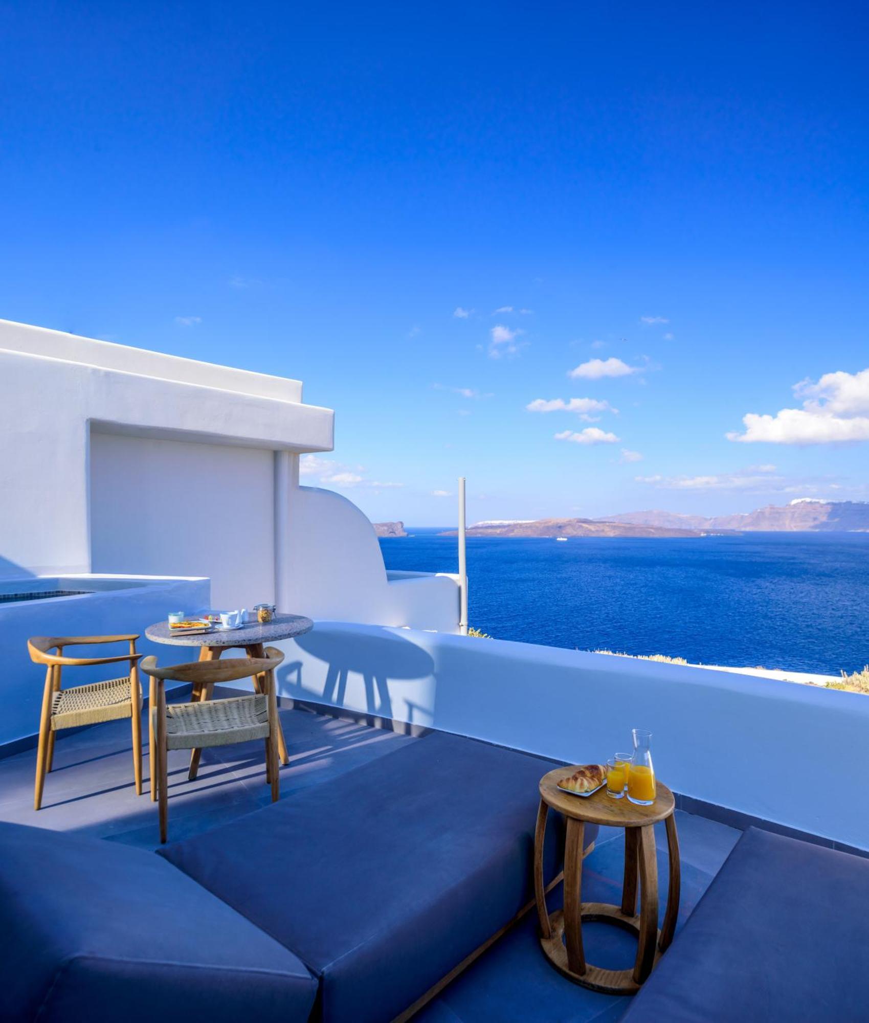 Neptune Luxury Suites Akrotírion Dış mekan fotoğraf