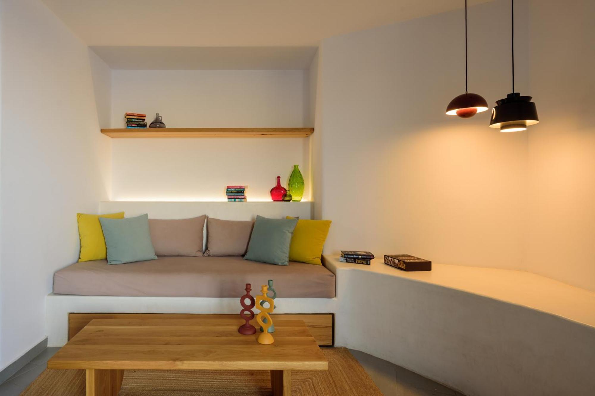 Neptune Luxury Suites Akrotírion Dış mekan fotoğraf